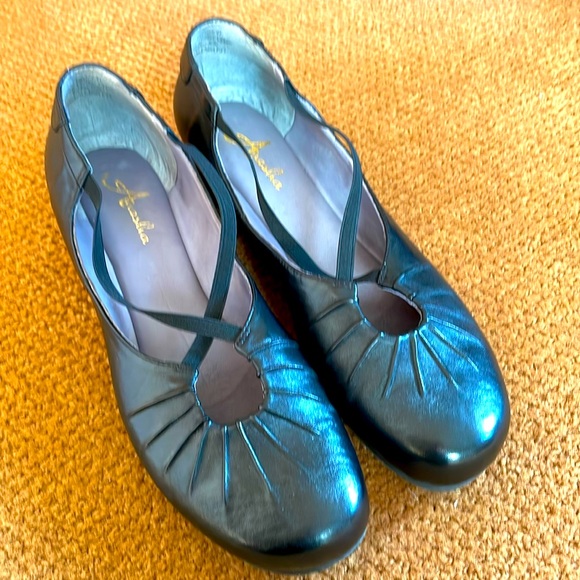 Anesha Black Size 41 Florence Slip On Shoe - Picture 1 of 6